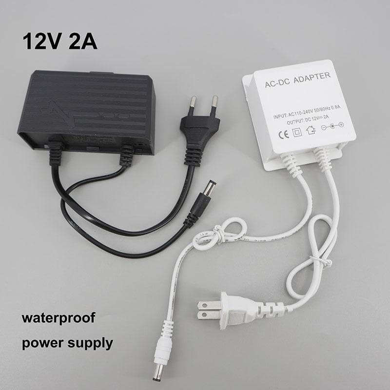 Mini DC 12V 2A Napájanie 2000ma vonkajšie Vodotesný US EU 24w adaptér Pre LED páskové CCTV kamery AHD NVR AC 240V 5,5*2,1mm biela