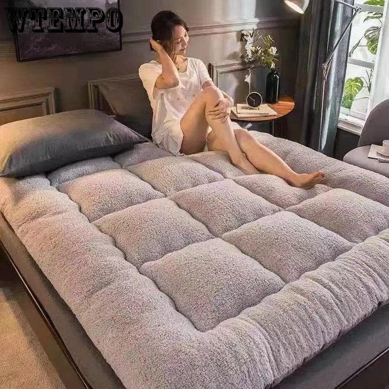 Hrubší matrac Študentská internát Tatami Skladací protišmykový matrac Home Protišmyková podlaha Podložka na spanie Koberec do spálne sivá