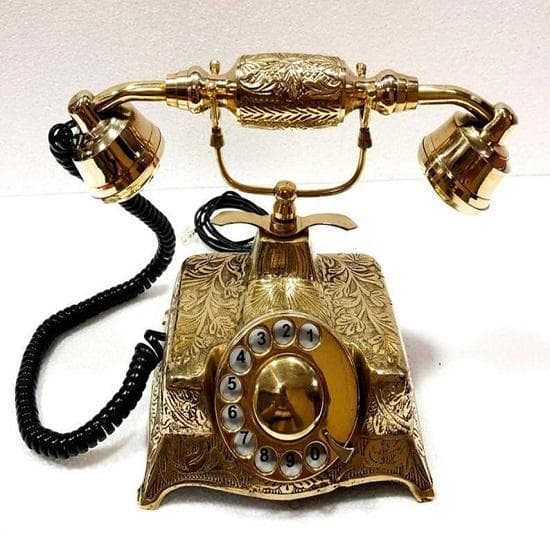 Zberateľský starožitný pevný telefón, ohromujúci historický maharadžovský pracovný telefón