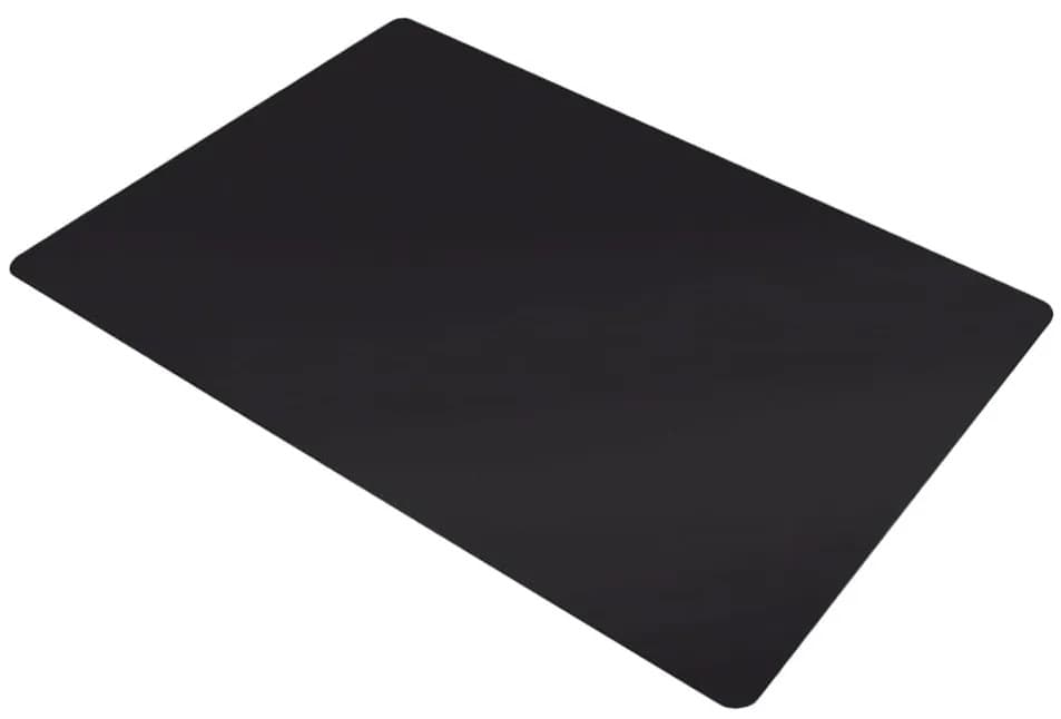 Čierna plastová podložka pod stoličku 100 x 140 cm