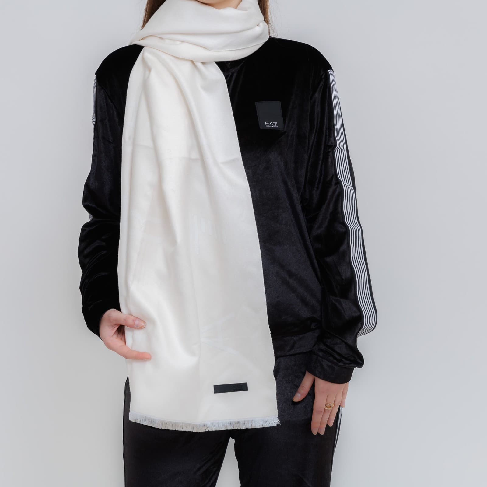 EA7 Emporio Armani Wide Scarf OS