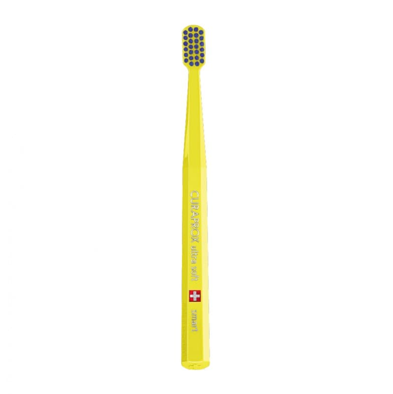 CURAPROX single-pack zubná kefka Smart Ultra soft 7600 - 1ks (rôzne farebné kombinácie)